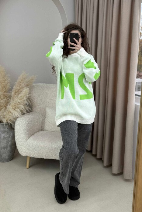 2M FRONT WRITTING KNITTED WOMEN SWEATER WHITE-E BARDHE - 2
