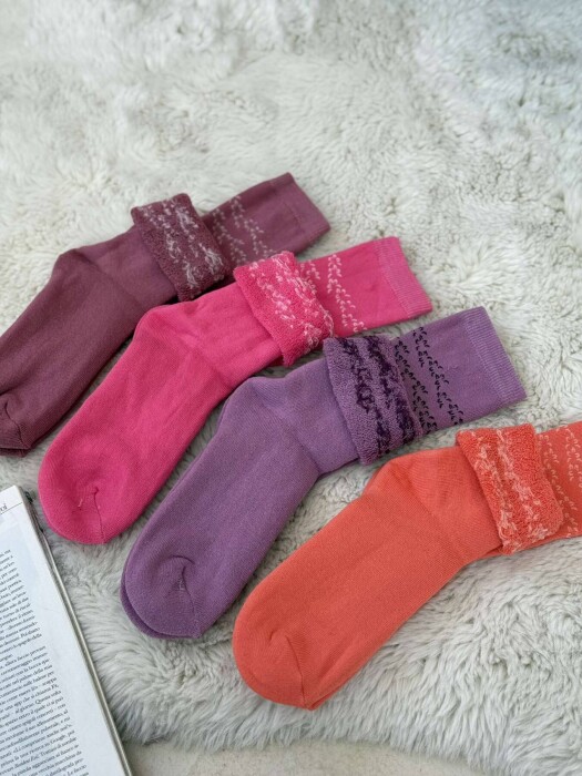 4 PAIR MULTICOLORS WARM WOMEN ANKLE SOCKS MULTIPLE/SHNGJ - KLAUDIO FASHION