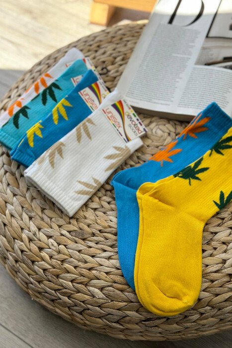 6 PAIR DIFFERENT COLORS UNISEX CREW SOCKS MULTIPLE/SHNGJ - 4