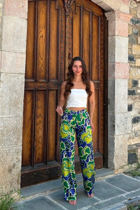 PANTALLONA ME DIZAJN ABASTRAKT ME BEL ELASTIK DHE LIDHESE PER FEMRA SHUMENGJYRESHE - KLAUDIO FASHION