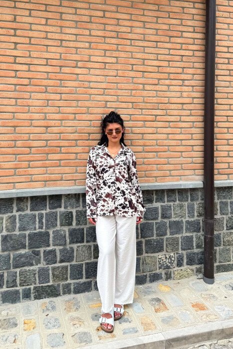 ABSTRACT DESIGN SIMPLE WOMAN SHIRT WHITE-BROWN/BAKA - 4