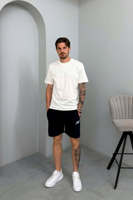 AIR WRITTING ZIPPER POCKETS MEN SHORT SWEATPANTS DARK BLUE/BEE - 1