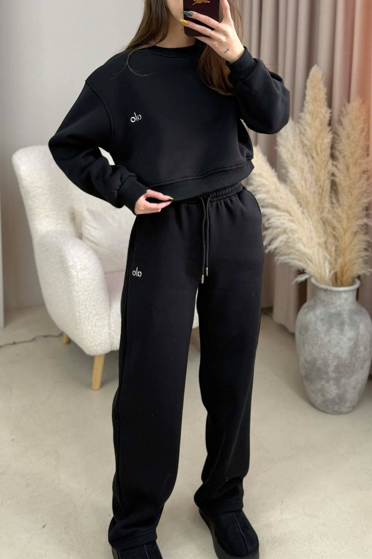 ALO CROPPED SWEATSHIRT+SWEATPANTS FLUFFY WOMEN SET BLACK/ E ZEZE