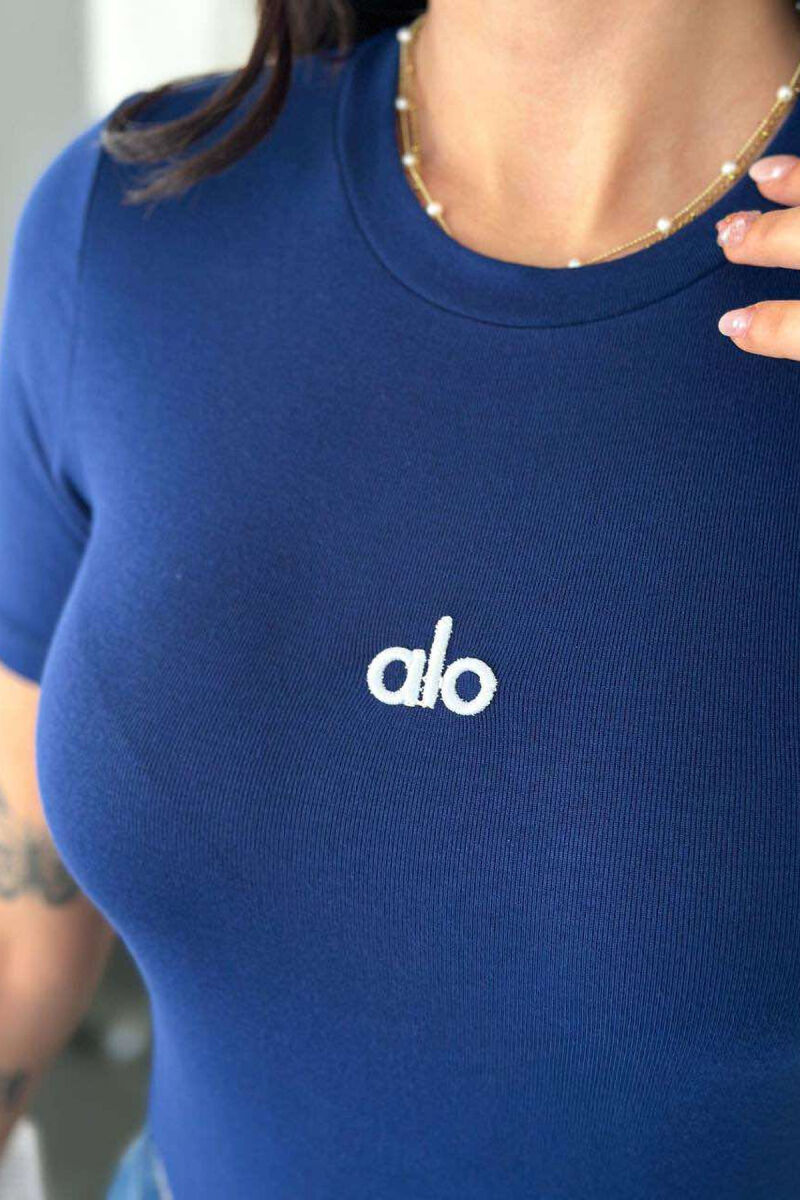 ALO FRONT WRITTING ONE COLOR WOMEN T-SHIRT BLUE/BLU - 2