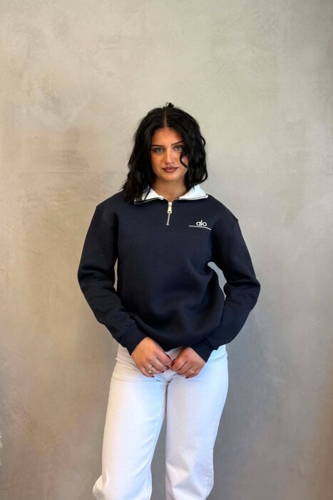 ALO WRITTINGS FLUFFY WOMAN SWEATSHIRT BLUE/BLU 