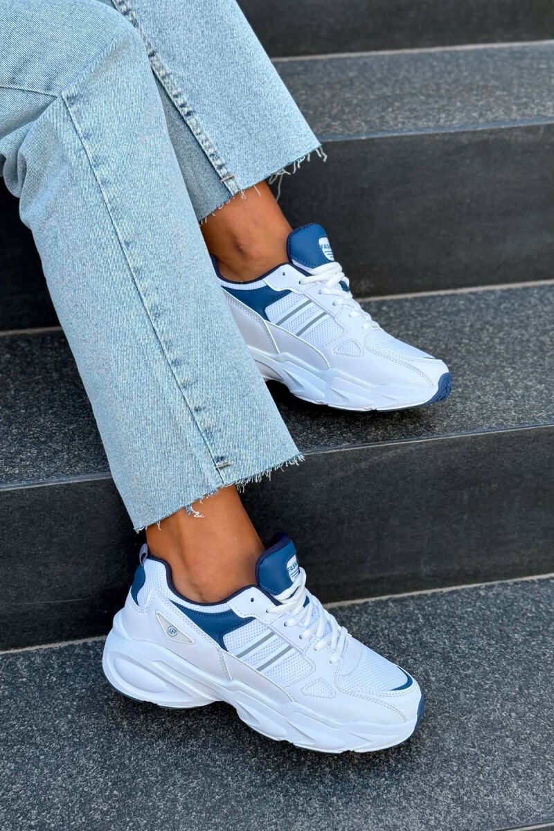 ATLETE ME PLATFORME PER FEMRA NE NGJYRE TE BARDHE ME BLU - 4