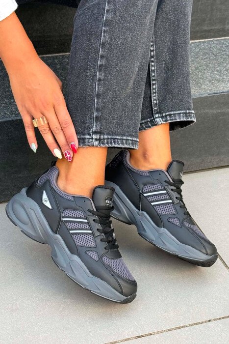 ATLETE ME PLATFORME PER FEMRA NE NGJYRE TE ZEZE ME GRI - KLAUDIO FASHION