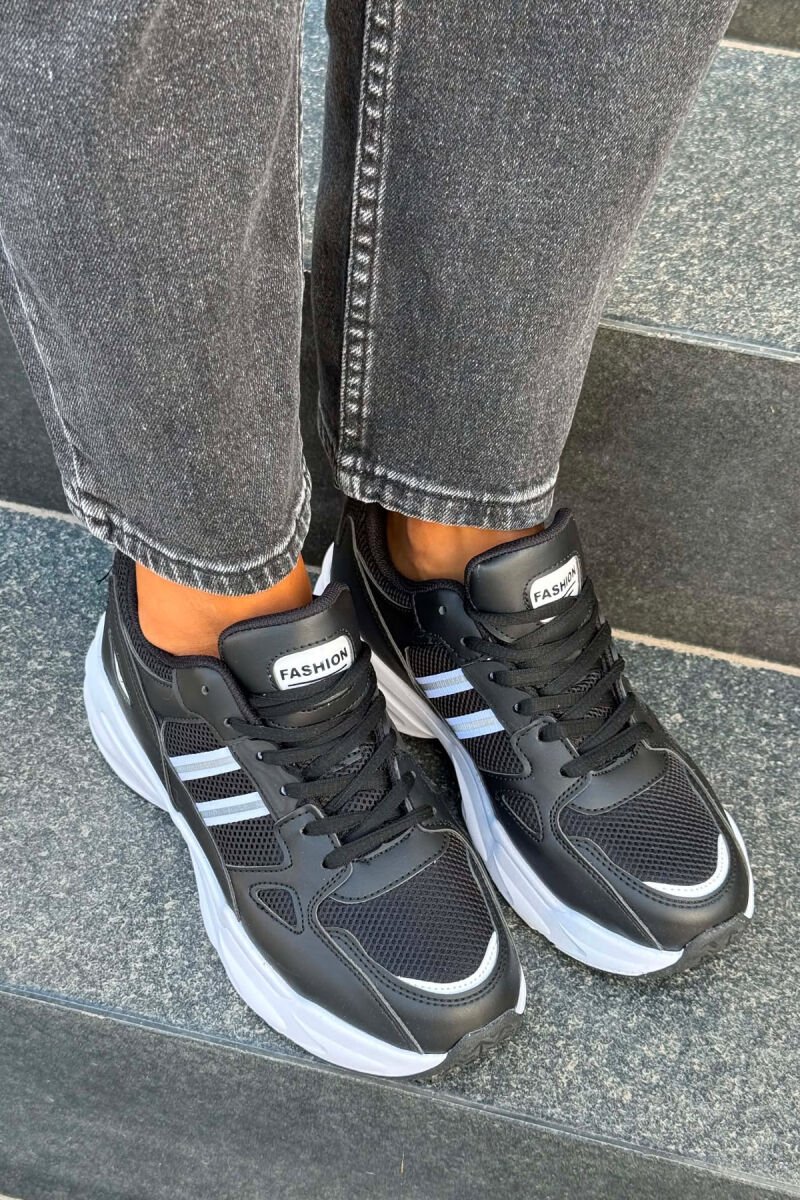ATLETE ME PLATFORME PER FEMRA NE NGJYRE TE ZEZE ME TE BARDHE - 1