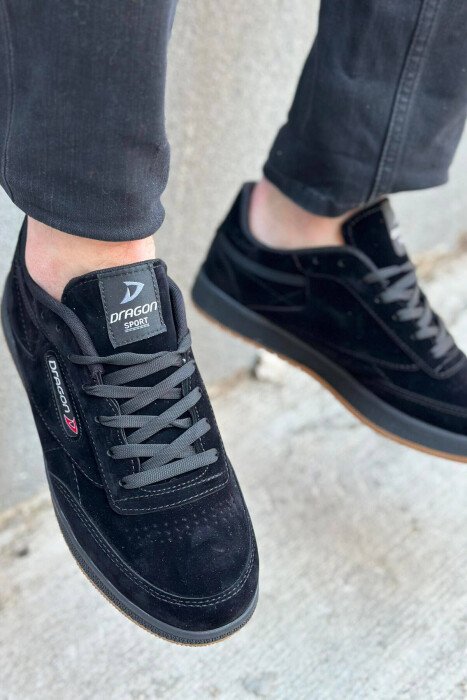 ATLETE TË THJESHTA PËR MESHKUJ NË NGJYRË TË ZEZË - KLAUDIO FASHION