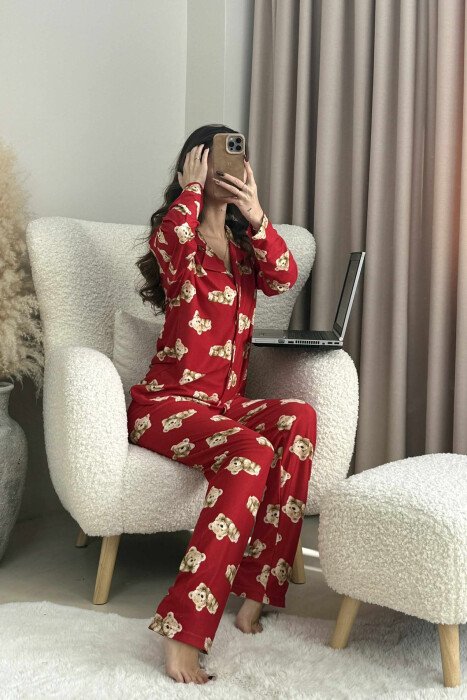 BEAR DESIGN SIMPLE SHIRT+TROUSERS WOMEN PYJAMAS RED/E KUQE - KLAUDIO FASHION