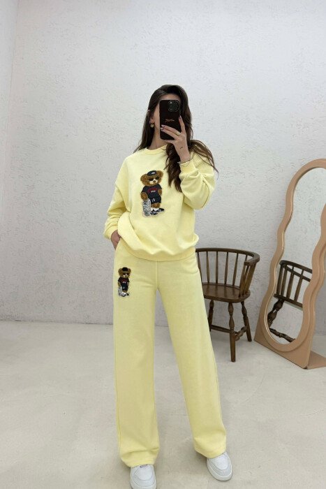 BEAR IMAGE SWEATSHIRT + SWEATPANTS WOMAN SET YELLOW/E VERDHE - KLAUDIO FASHION