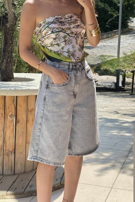 BELT DETAIL KNEE LENGTH WOMEN SHORTS LIGHT GREY/GZ - 3