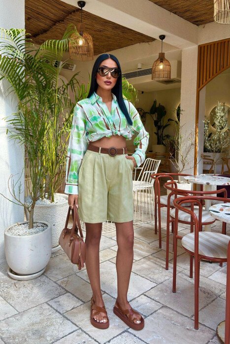 BELT DETAIL ONE COLOR WOMEN SHORT SWEATPANTS MINT/MENTE - KLAUDIO FASHION