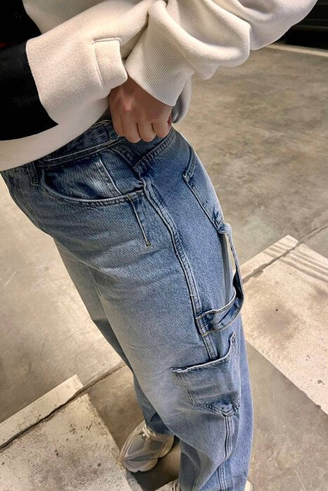 BELT DETAILS BAGGY WOMEN JEANS LIGHTBLUE/BZ - 6