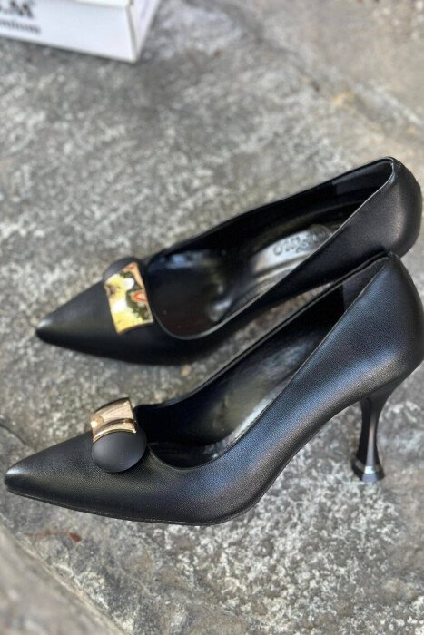 BLACK WOMAN HEELS WITH GOLD DETAILS BLACK/ E ZEZE - KLAUDIO FASHION