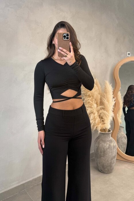 BLUZE E SHKURTER NJE NGJYRESHE ME JAKE V PER FEMRA NE NGJYRE TE ZEZE - KLAUDIO FASHION