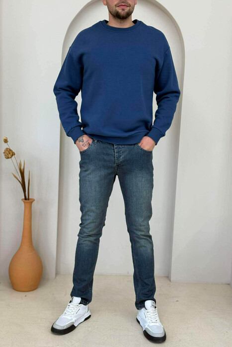 BLUZË E THJESHTË NJË NGJYRËSHE ME PUSH PËR MESHKUJ NË NGJYRËN BLU - 2