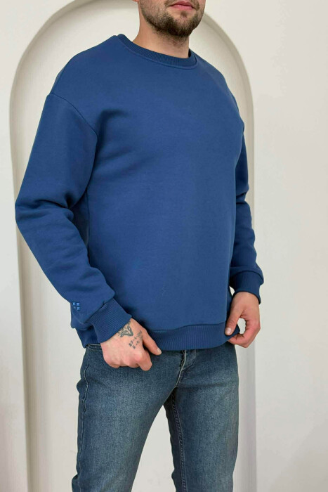 BLUZË E THJESHTË NJË NGJYRËSHE ME PUSH PËR MESHKUJ NË NGJYRËN BLU - 5