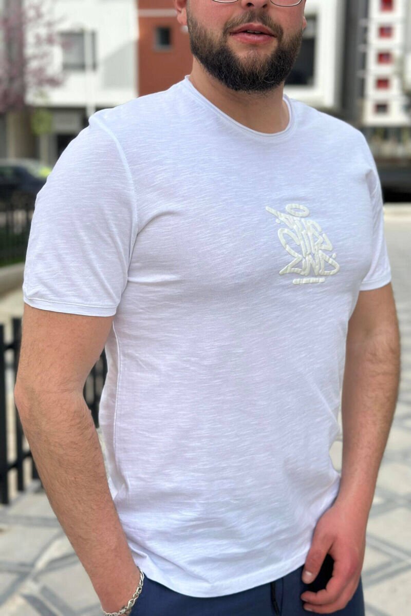 BLUZË E THJESHTË PËR MESHKUJ NË NGJYRË TË BARDHË - 1
