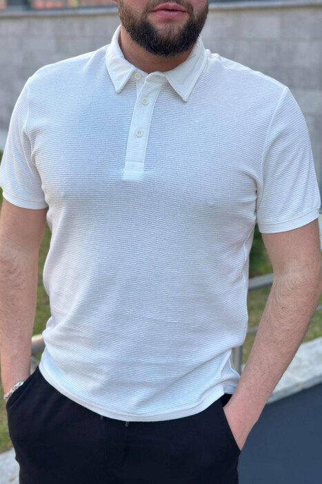 BLUZË ME DETAJIN E KOPSAVE NË JAKË PËR MESHKUJ NË NGJYRËN E BARDHË - KLAUDIO FASHION