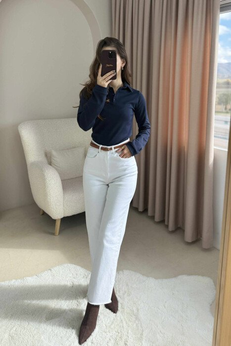 BLUZE ME JAKE POLO DHE BUTONA PER FEMRA NE NGJYRE BLU TE ERRET - 1
