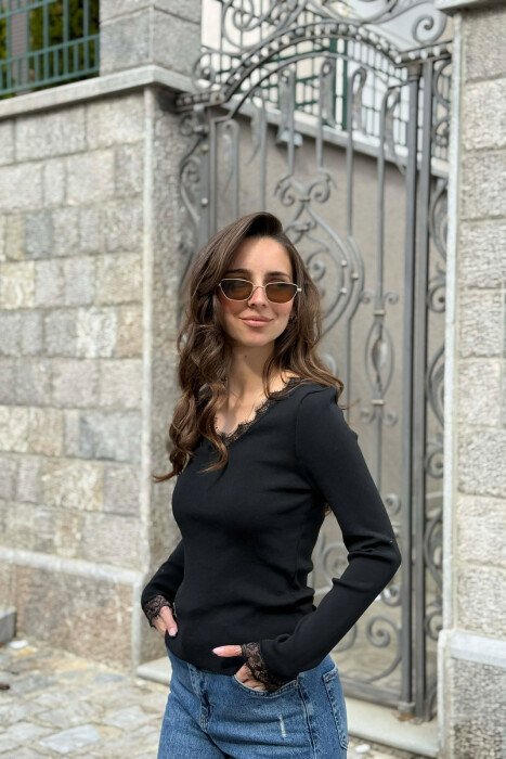 BLUZE ME MENGE TE GJATA ME DETAJ DANTELLE PER FEMRA NE NGJYRE TE ZEZE - 4
