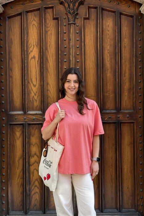 T-SHIRT NJE NGJYRESH PER FEMRA NE NGJYRE ROZE+6 PALE ÇORAPE DHURATE - 1