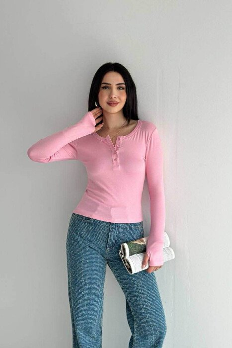 BLUZE NJE NGJYRESHE ME BUTONA PER FEMRA NE NGJYRE ROZE - 3