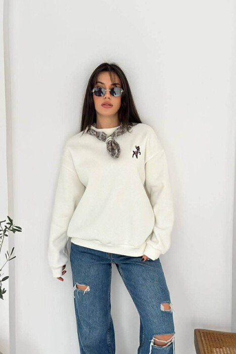 BLUZË NJË NGJYRËSHE ME PUSH ME DETAJIN E SHALLIT PËR FEMRA NË NGJYRË TË BARDHË - KLAUDIO FASHION