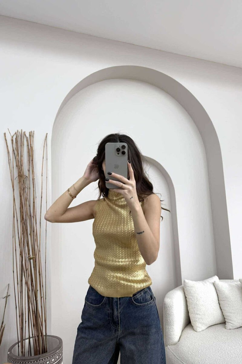 BLUZË NJË NGJYRËSHE ME SHKËLQIM PËR FEMRA NË NGJYRË GOLD - 3