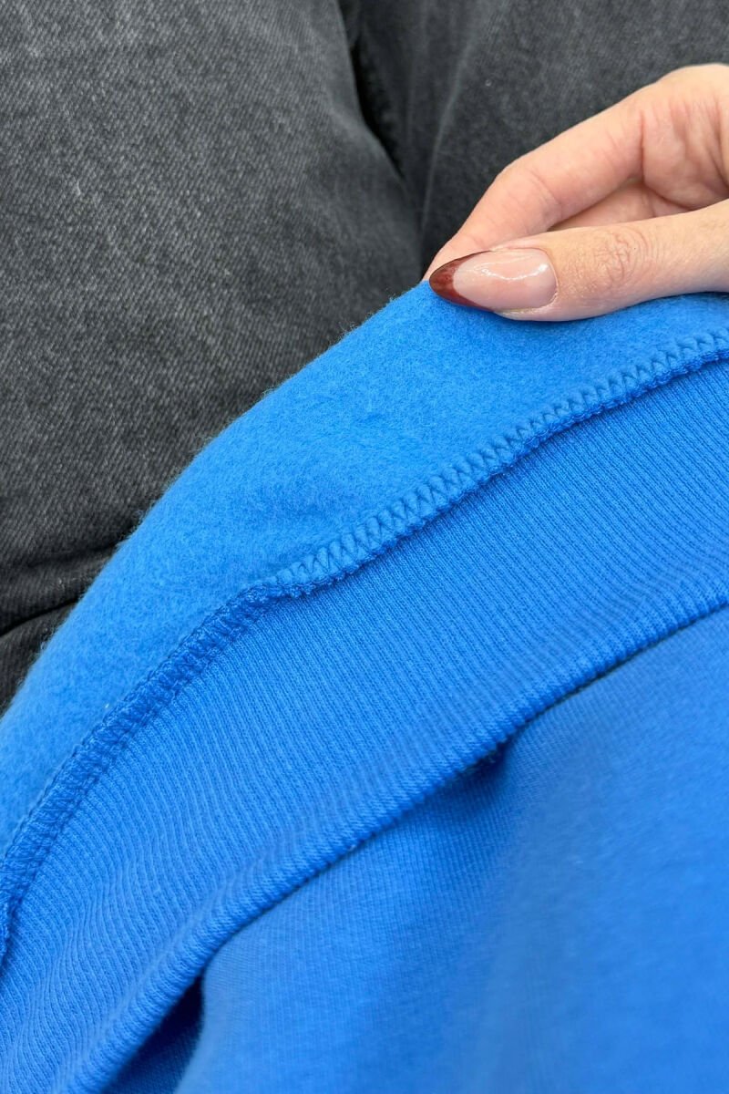 BLUZE NJE NGJYRESHE ME SHKRIM PARA NE NGJYRE BLU - 3