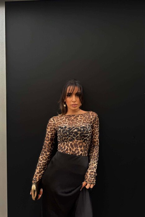 BLUZE NJE NGJYRESHE PER FEMRA ME DIZJAN LEOPARD - KLAUDIO FASHION