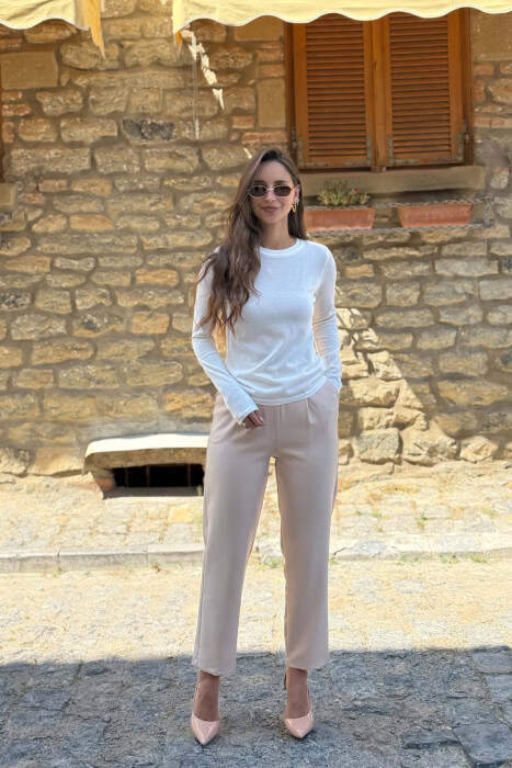 BLUZE NJE NGJYRESHE PER FEMRA NE NGJYRE TE BARDHE - 2
