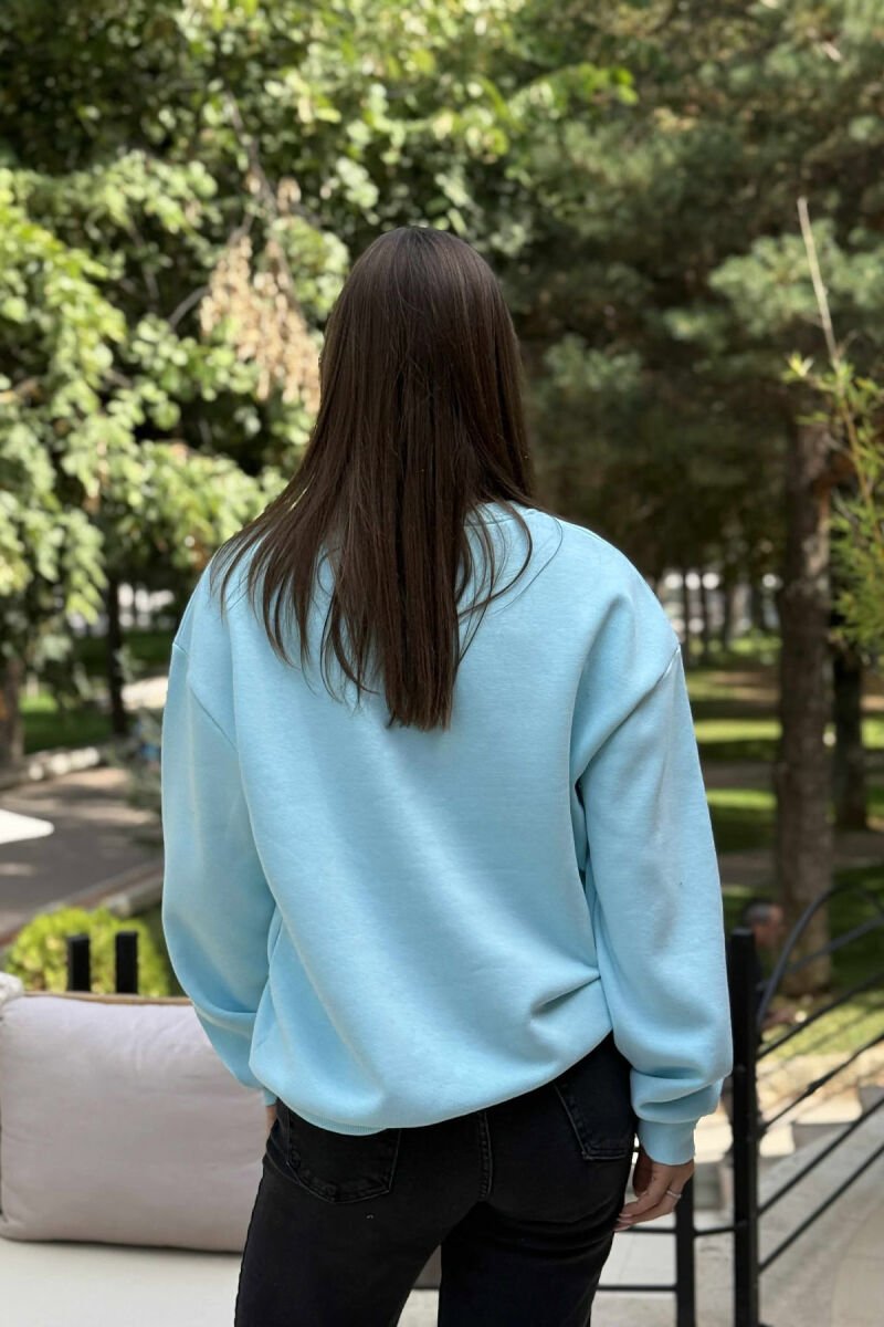 BLUZË NJËNGJYRËSHE ME PUSH DHE JAKË TË RRUMBULLAKËT PËR FEMRA NË NGJYRËN MENTE - 3