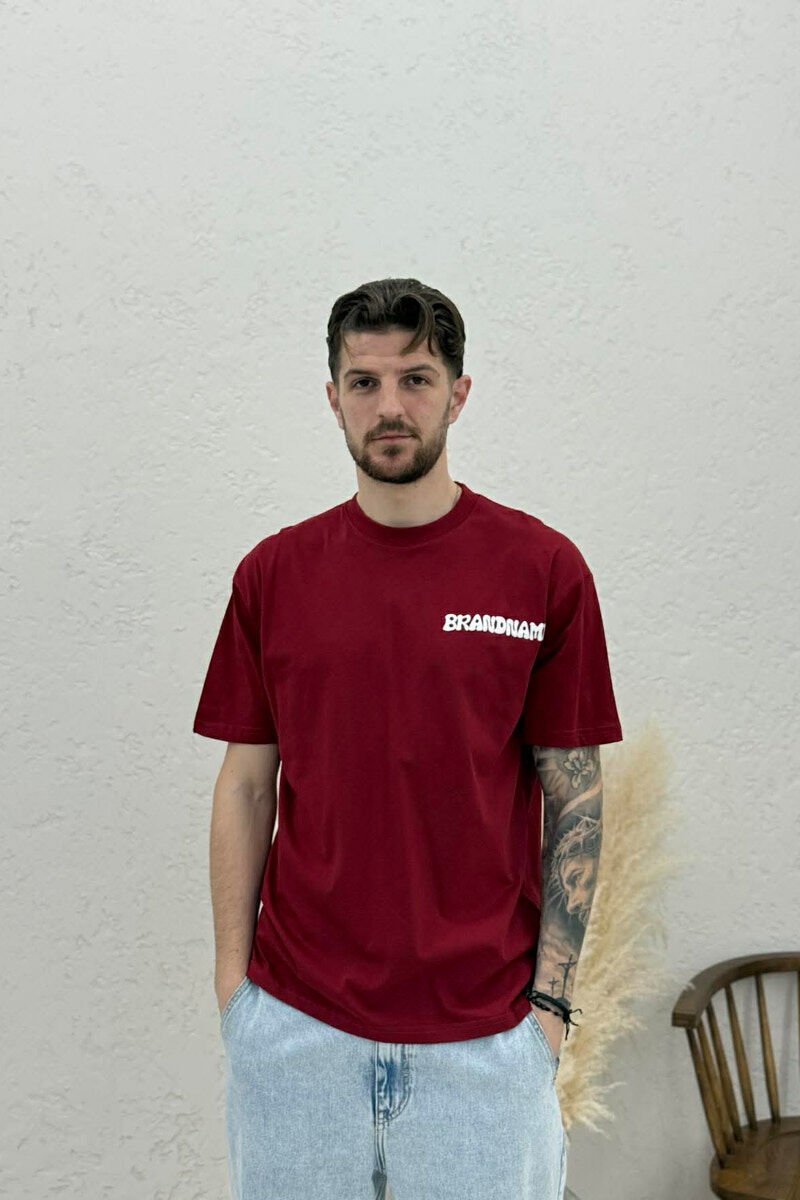 BRANDNAME WRITTING BACK DESIGN MEN T-SHIRT BURGUNDY/VISHNJE - 1