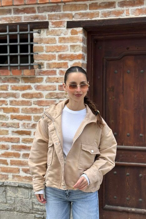 BUTTONED AND ZIPPER WOMAN JACKET BEIGE/BEZHE - KLAUDIO FASHION
