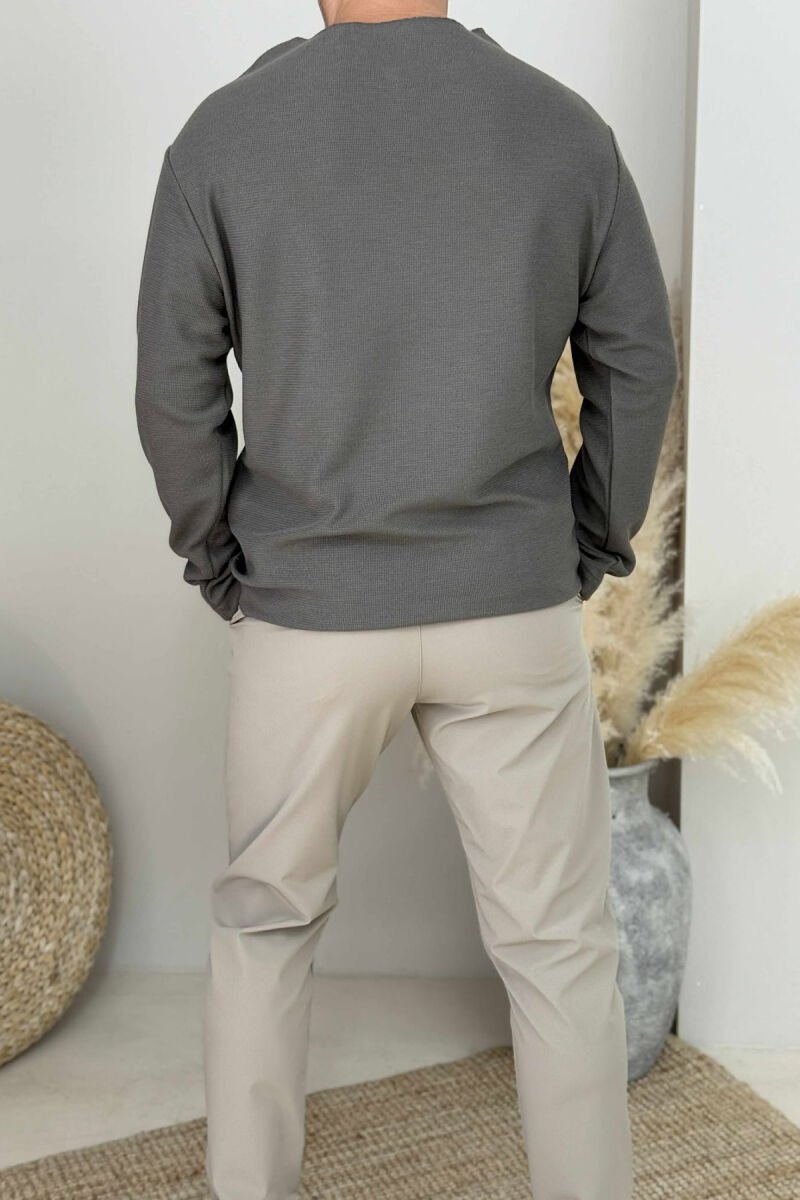 BUTTONED ROUND NECK SIMPLE MEN SWEATER DARK BROWN/KAE - 2