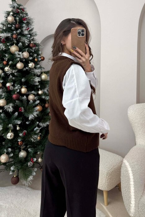 BUTTONED SLEEVELESS ONE COLOR WOMEN VEST BROWN/KAFE - 4