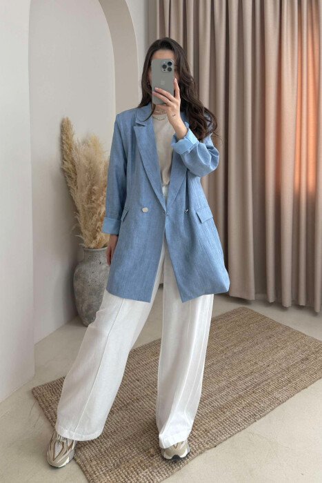 XHAKETË KLASIKE E THJESHTË PËR FEMRA NË NGJYRËN BLU E ZBARDHUR - KLAUDIO FASHION