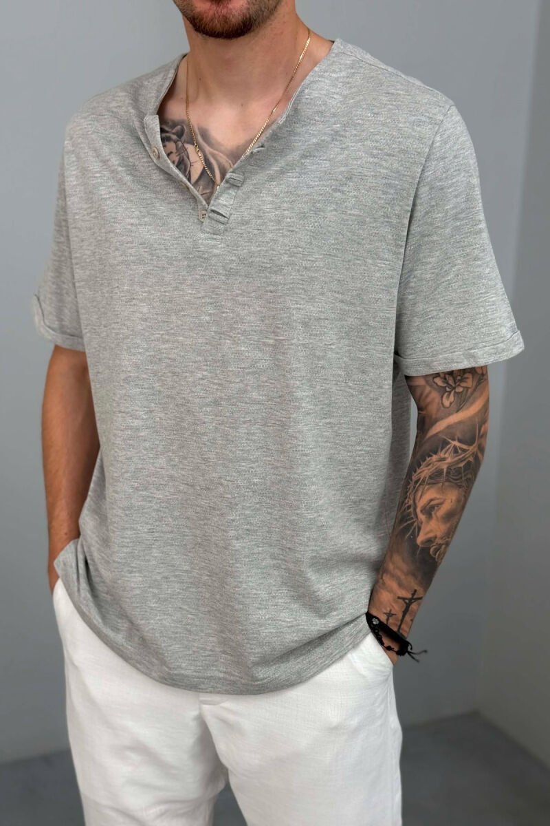 BUTTONS DETAIL SIMPLE MEN T-SHIRT LIGHT GREY/GZ - 4