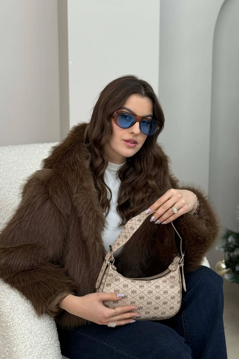 ÇANTE E THJESHTE ME DIZJAN PER FEMRA NE NGJYRE BEZHE - 5