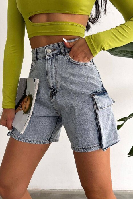 CARGO WOMAN SHORTS LIGHTBLUE/BZ - KLAUDIO FASHION