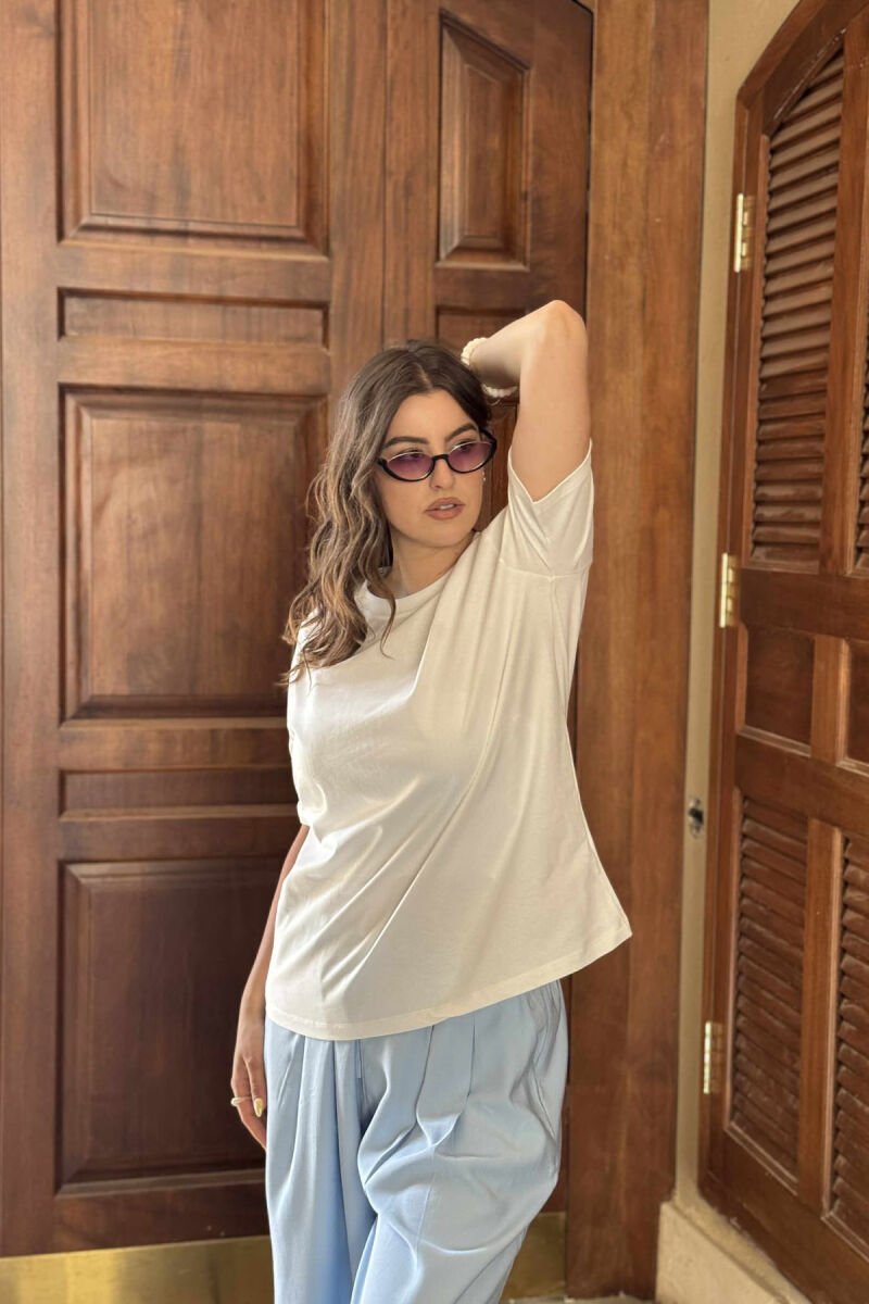 CHERRY LOGO ONE COLOR ROUND NECK WOMEN T-SHIRT WHITE-E BARDHE - 9