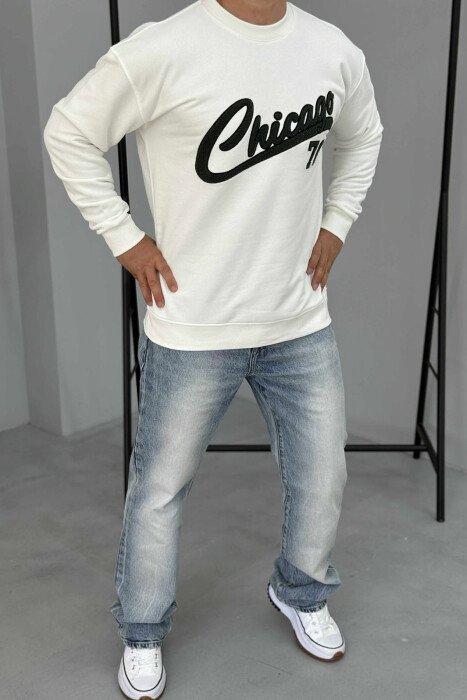 CHICAGO FRONT WRITTING FLUFFY MEN SWEATSHIRT WHITE-E BARDHE - KLAUDIO FASHION