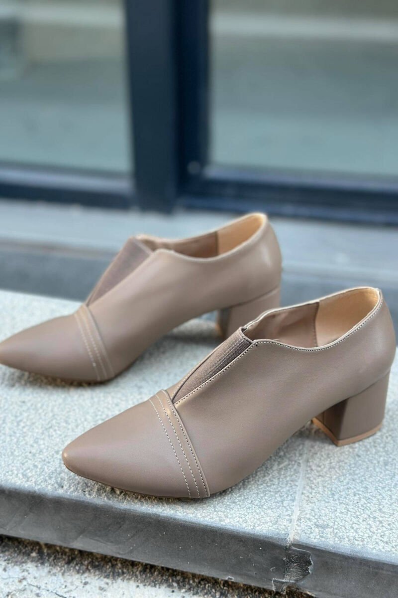 CLASSIC CLOSED WOMAN HEELS BEIGE/BEZHE - 1