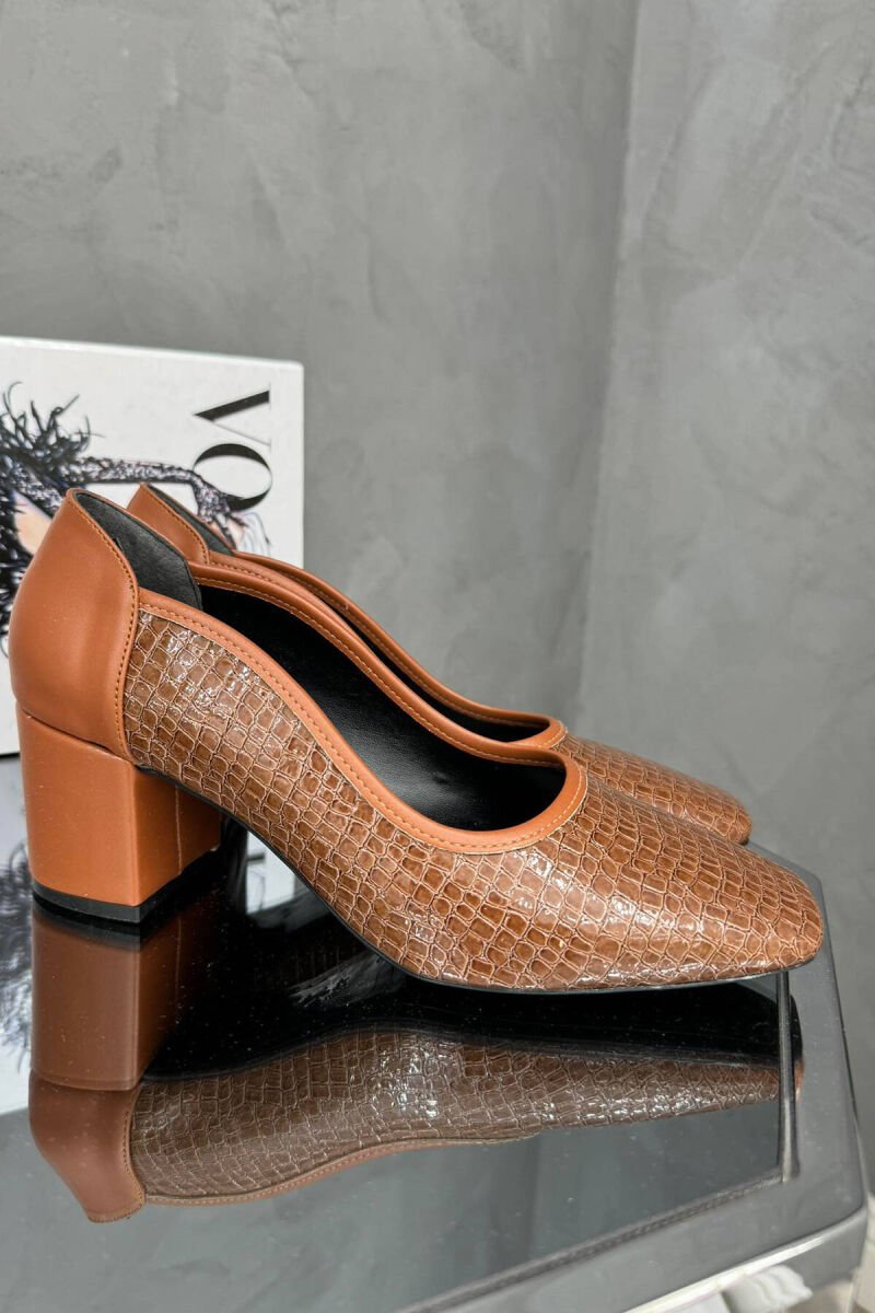 CLASSIC LEATHER WOMAN HEELS NEW BROWN/KAFE - 1