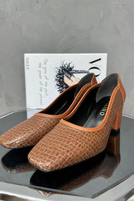 CLASSIC LEATHER WOMAN HEELS NEW BROWN/KAFE - 2