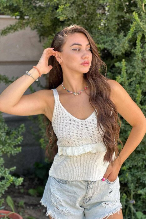 CROP AKRELIK ME RRIPA PËR FEMRA NË NGJYRËN E BARDHË - 2