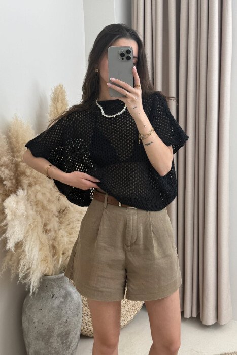 CROP PËR FEMRA NË NGJYRËN E ZEZË - 1