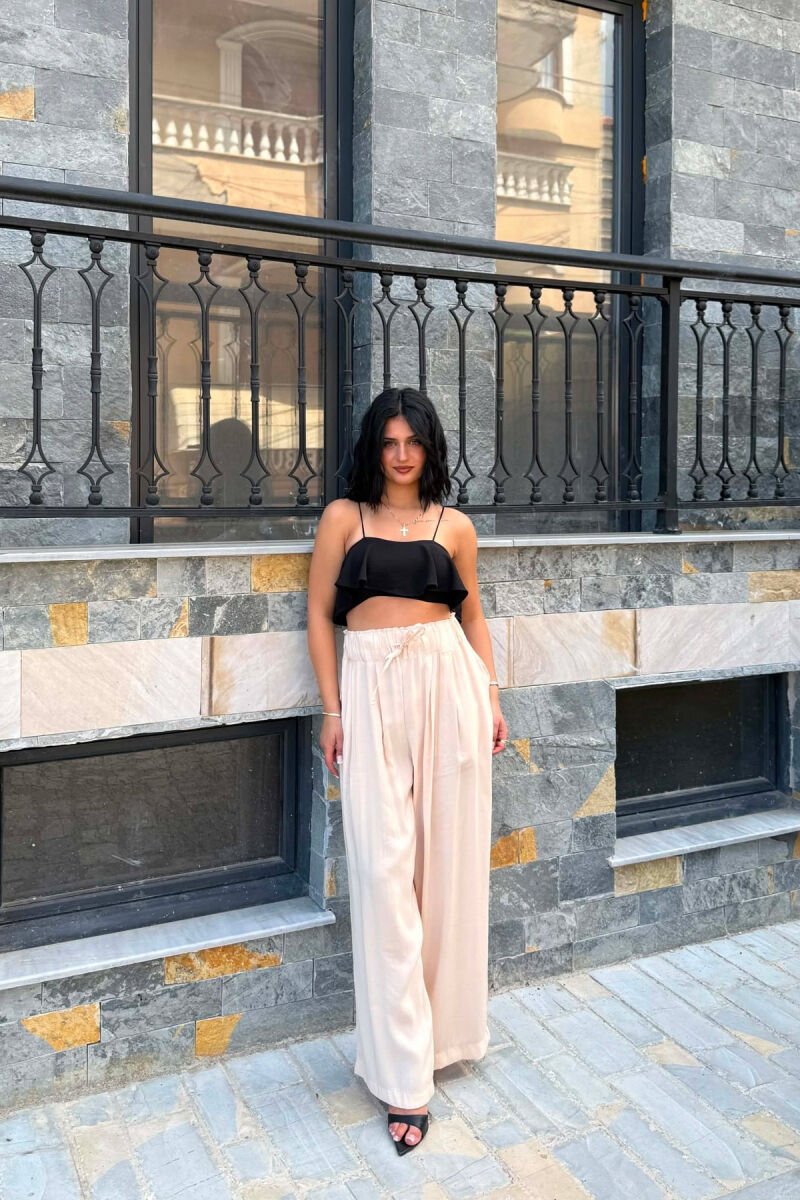 CROP TOP I THJESHTE NJE NGJYRESH PER FEMRA NE NGJYRE TE ZEZE - 2